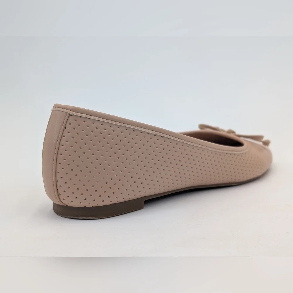 Bandolino Paprika Sz 11M Perforated Breathable Nude Comfy Slip-On Ballet Flats